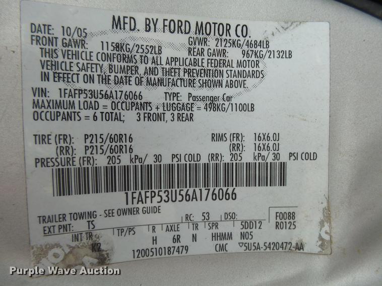 image for item DC3807 2006 Ford Taurus SE
