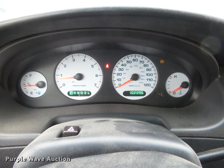 image for item DC3808 2000 Dodge Intrepid