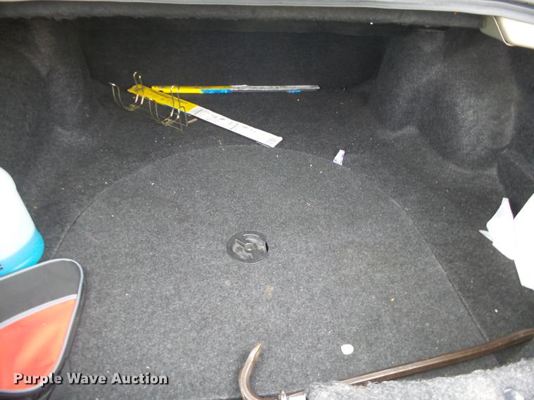 image for item DC3808 2000 Dodge Intrepid