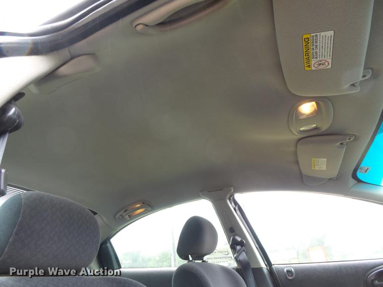 image for item DC3808 2000 Dodge Intrepid