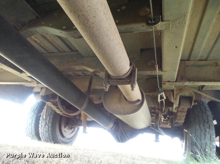 image for item DC3824 1996 Chevrolet G30 school bus