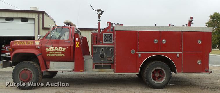 image for item DC3825 1985 GMC 7000 fire truck