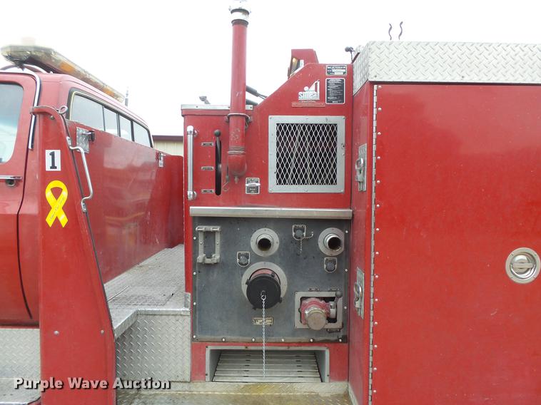 image for item DC3825 1985 GMC 7000 fire truck