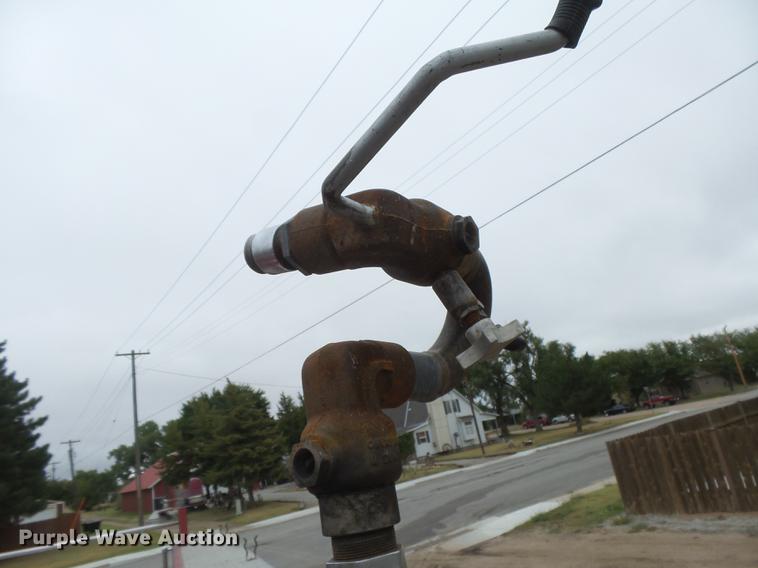 image for item DC3825 1985 GMC 7000 fire truck