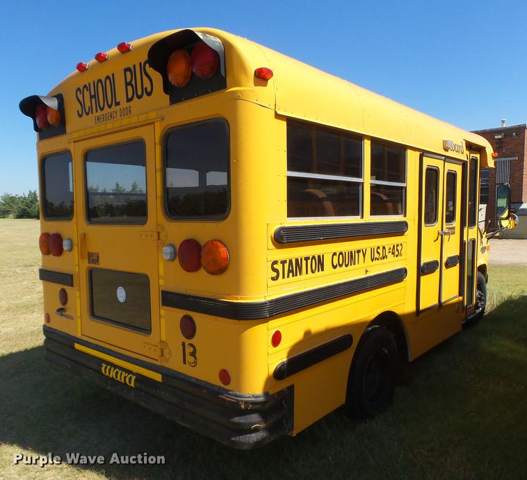 image for item DC3846 1990 Chevrolet G30 school bus