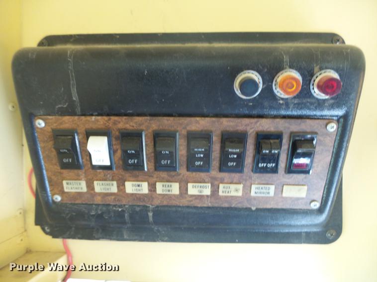 image for item DC3846 1990 Chevrolet G30 school bus