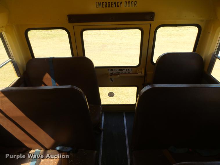 image for item DC3846 1990 Chevrolet G30 school bus