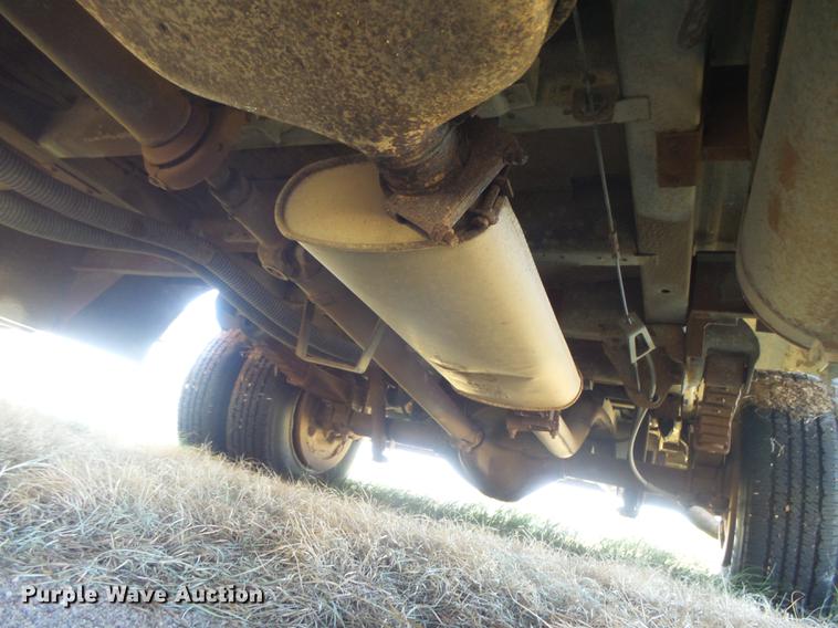 image for item DC3846 1990 Chevrolet G30 school bus