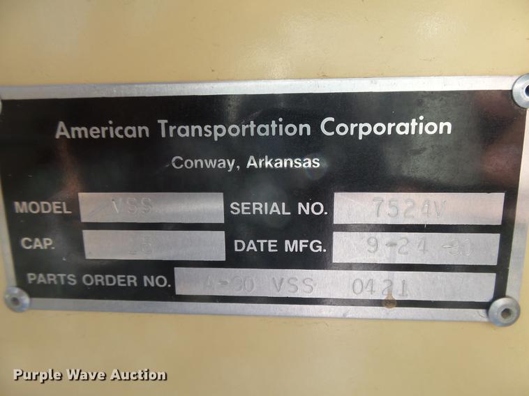 image for item DC3846 1990 Chevrolet G30 school bus