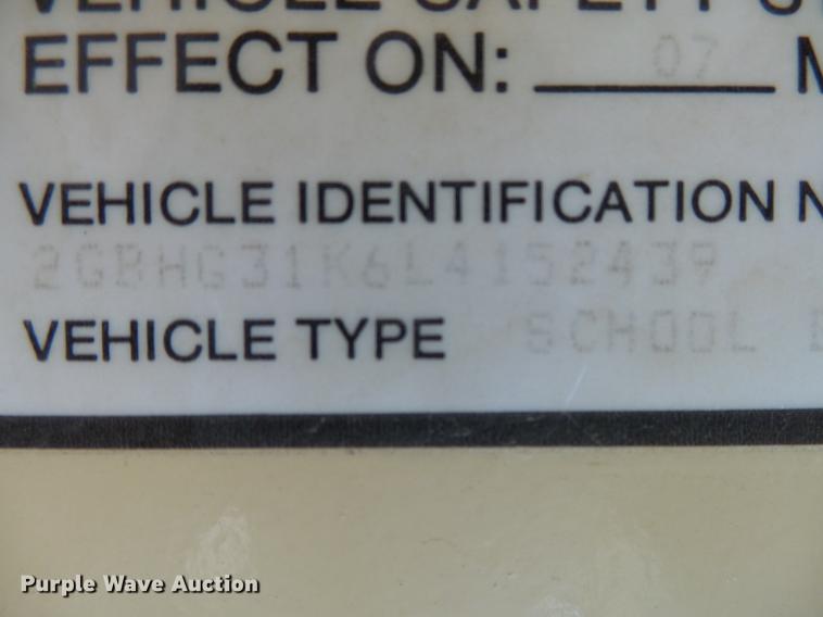 image for item DC3846 1990 Chevrolet G30 school bus