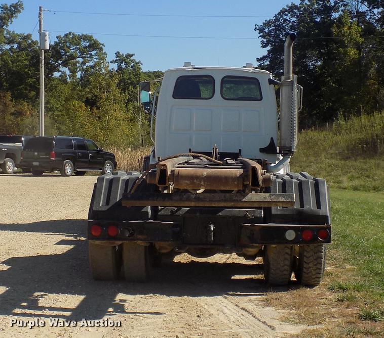 image for item DC4792 2004 Sterling LT9513 roll off truck