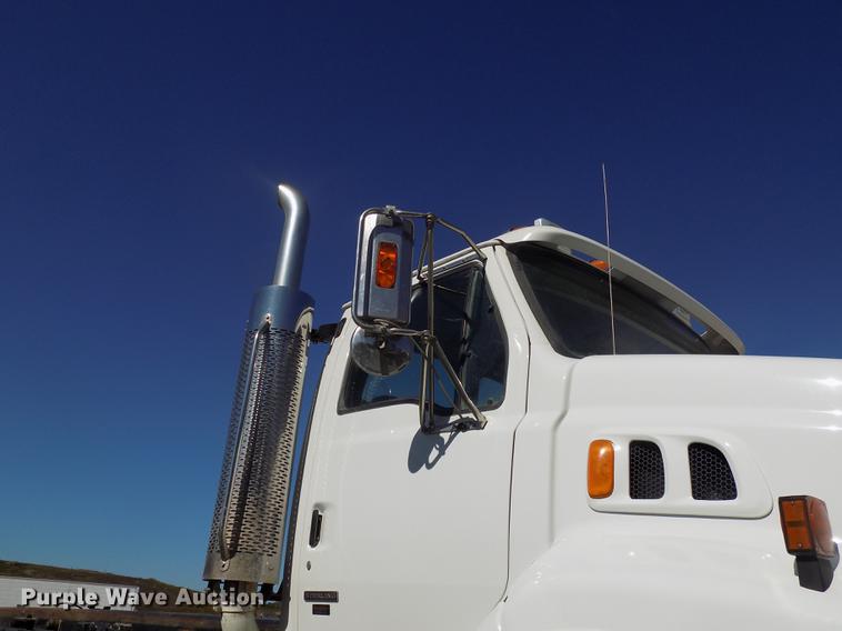 image for item DC4792 2004 Sterling LT9513 roll off truck