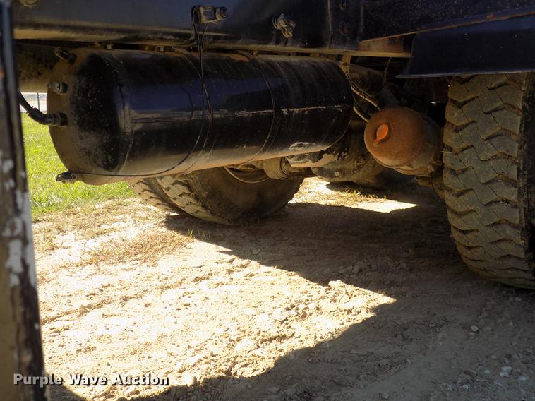 image for item DC4792 2004 Sterling LT9513 roll off truck