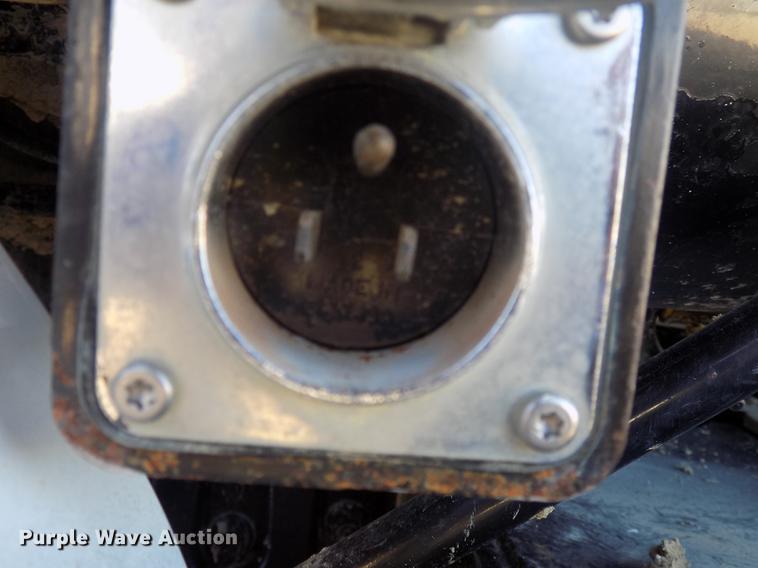 image for item DC4792 2004 Sterling LT9513 roll off truck