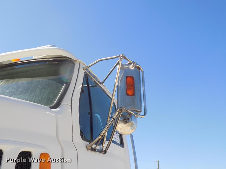 image for item DC4792 2004 Sterling LT9513 roll off truck