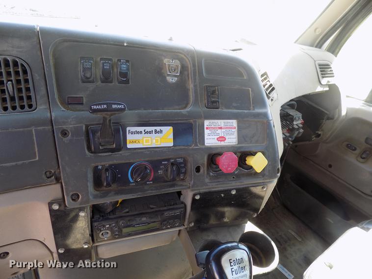 image for item DC4792 2004 Sterling LT9513 roll off truck