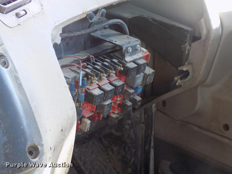 image for item DC4792 2004 Sterling LT9513 roll off truck