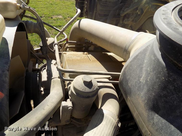 image for item DC4792 2004 Sterling LT9513 roll off truck