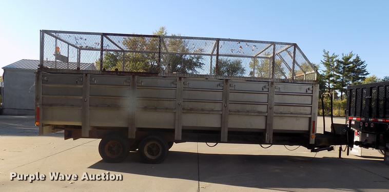 image for item DC4793 1990 Kann recycling dump trailer