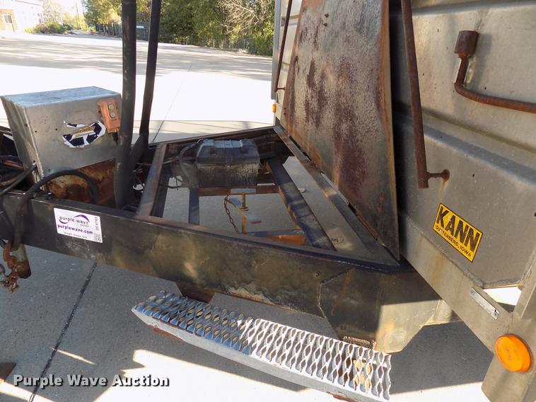 image for item DC4793 1990 Kann recycling dump trailer