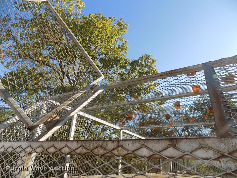 image for item DC4793 1990 Kann recycling dump trailer