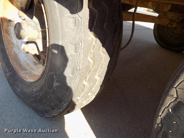 image for item DC4793 1990 Kann recycling dump trailer