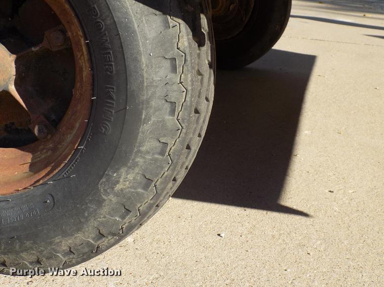 image for item DC4793 1990 Kann recycling dump trailer