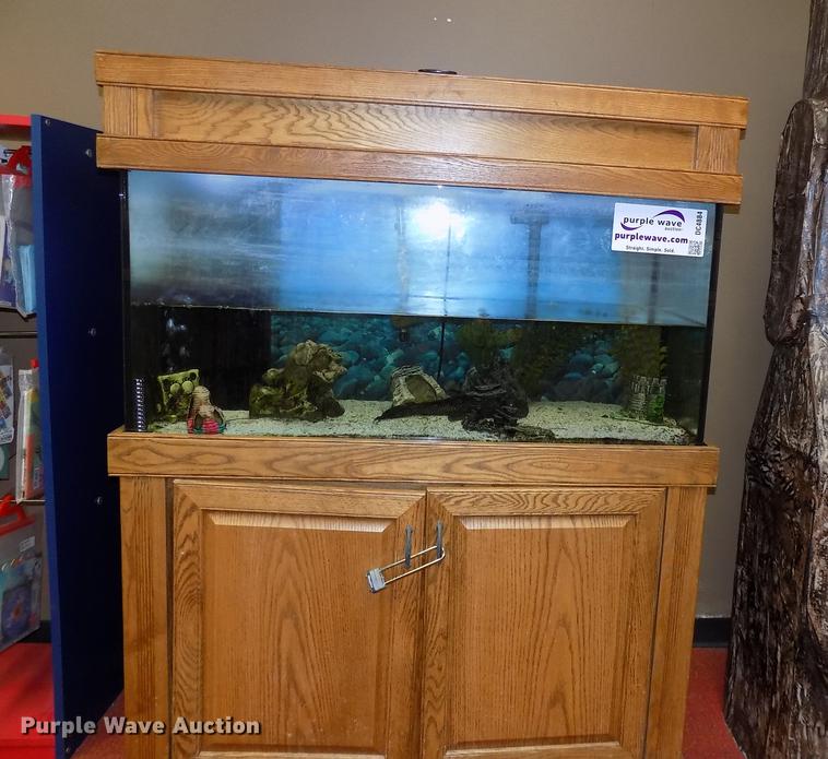 image for item DC4887 Flower pots and fish tank