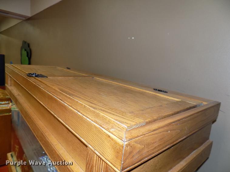 image for item DC4887 Flower pots and fish tank