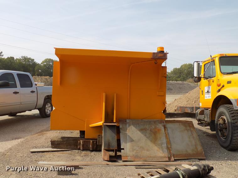 image for item DC4897 Henderson UniBody dump box