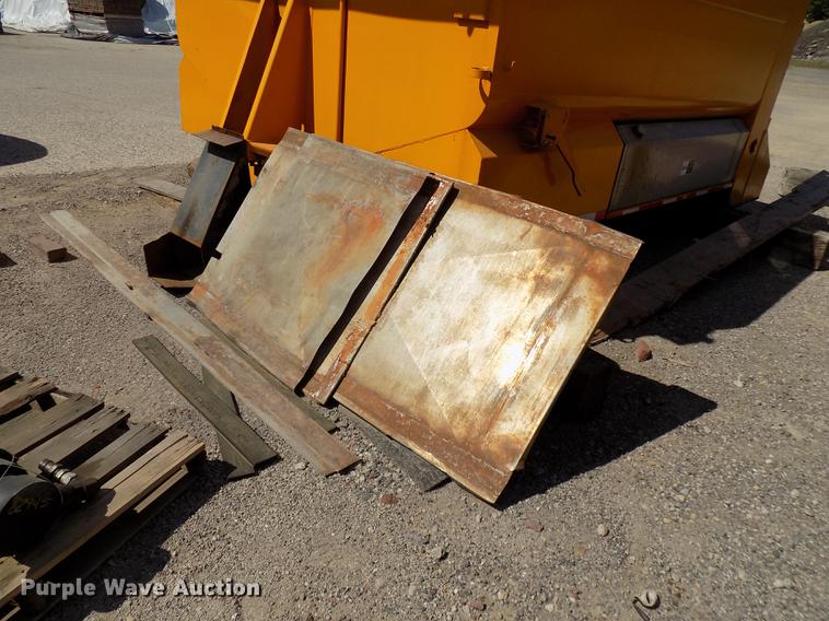 image for item DC4897 Henderson UniBody dump box