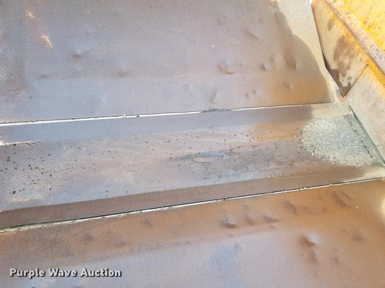 image for item DC4897 Henderson UniBody dump box