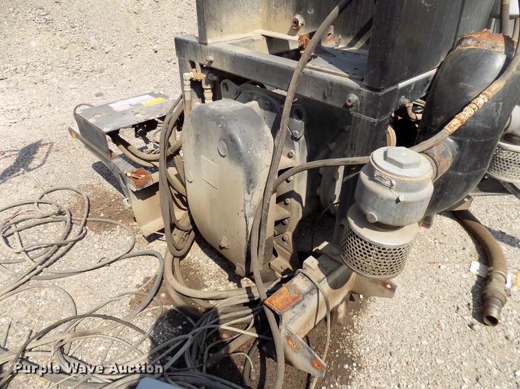 image for item DC4911 1997 Vactor 2110-36 vacuum tank and truck parts