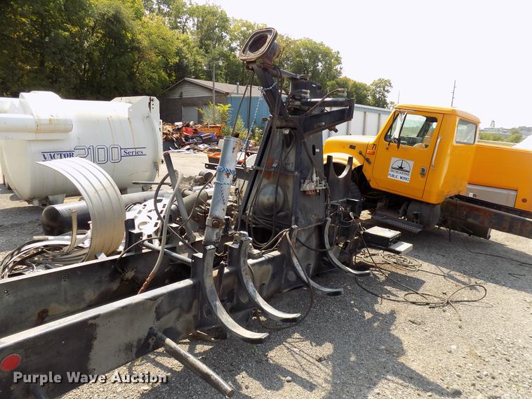 image for item DC4911 1997 Vactor 2110-36 vacuum tank and truck parts