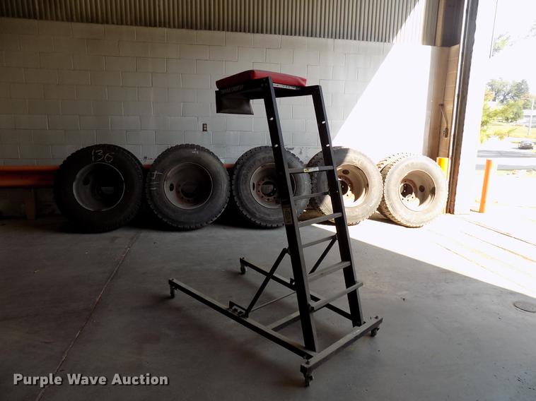 image for item DC4921 Tools