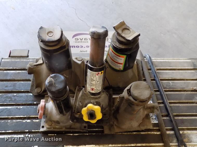 image for item DC4921 Tools