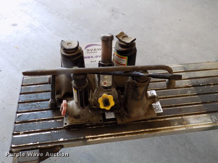 image for item DC4921 Tools