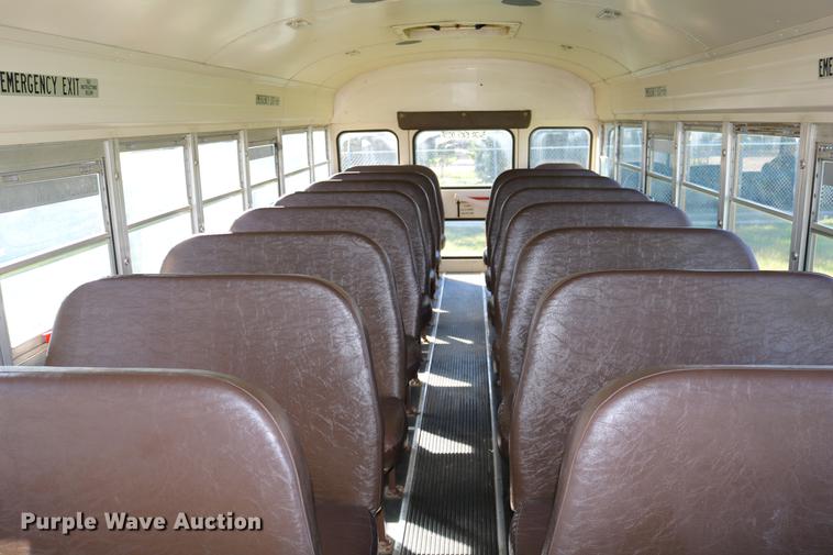 image for item DD0035 1998 Ford B800 bus