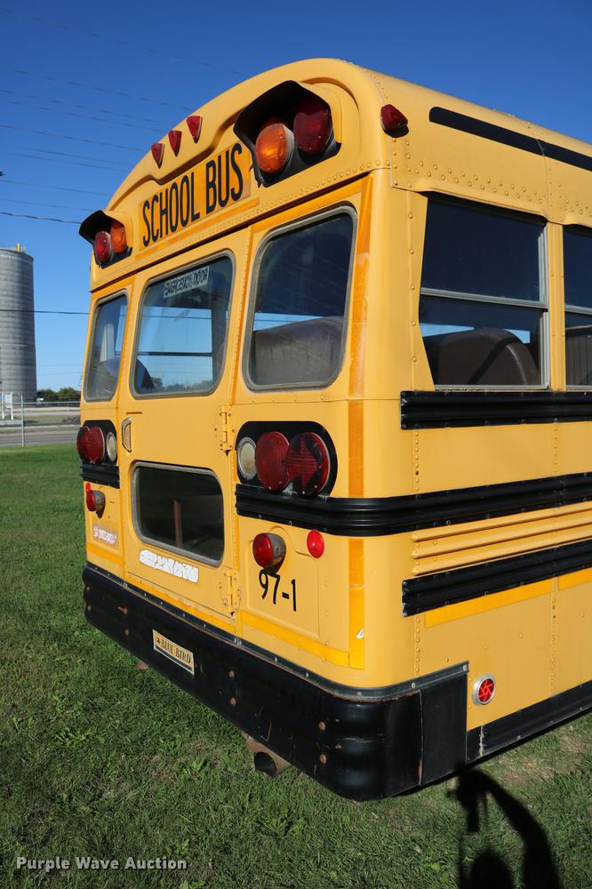 image for item DD0035 1998 Ford B800 bus