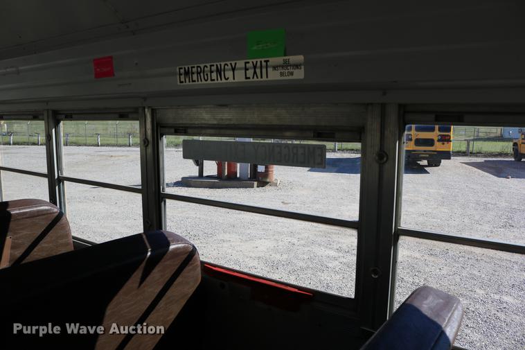 image for item DD0036 2000 Blue Bird TC2000 bus