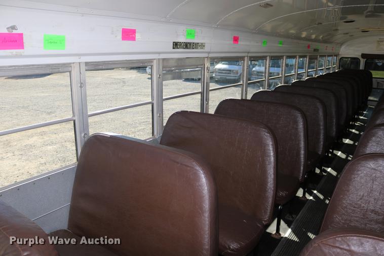 image for item DD0036 2000 Blue Bird TC2000 bus