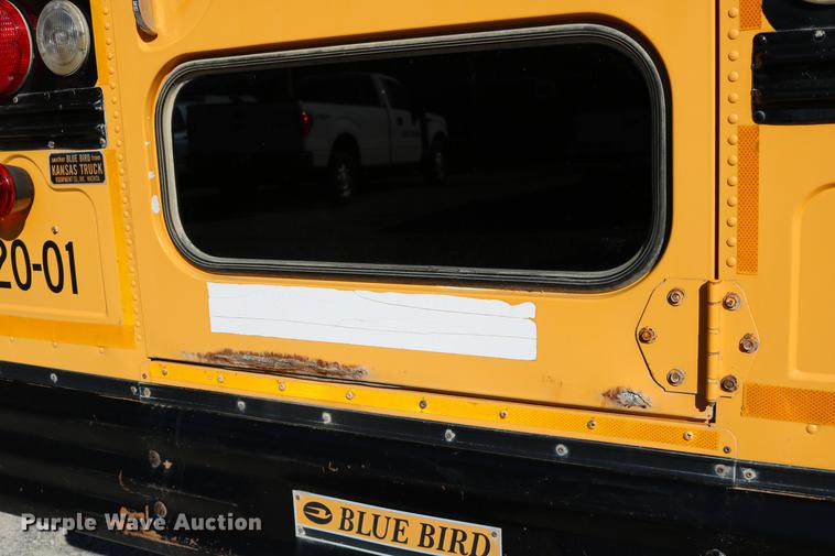 image for item DD0036 2000 Blue Bird TC2000 bus