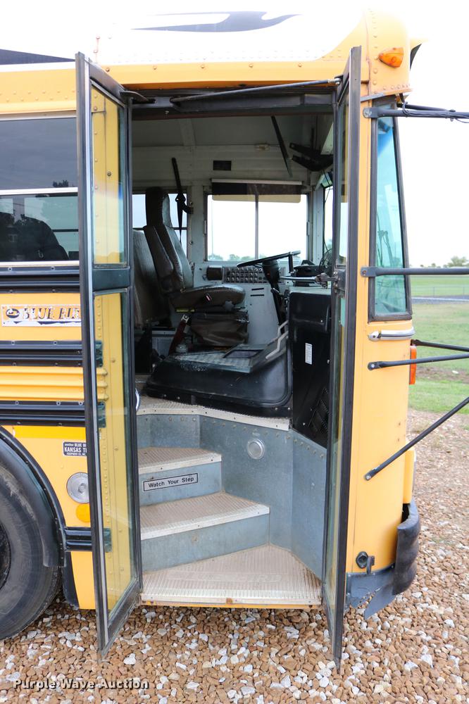 image for item DD0037 2000 Blue Bird TC2000 school bus
