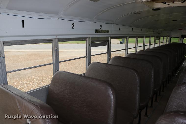 image for item DD0037 2000 Blue Bird TC2000 school bus