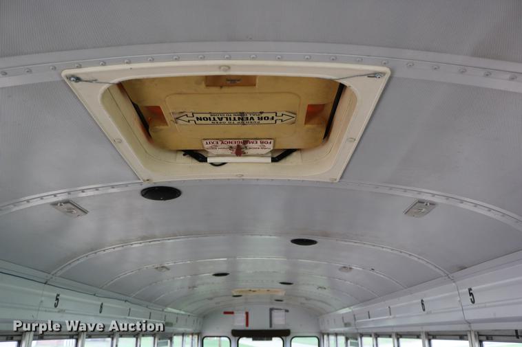 image for item DD0037 2000 Blue Bird TC2000 school bus