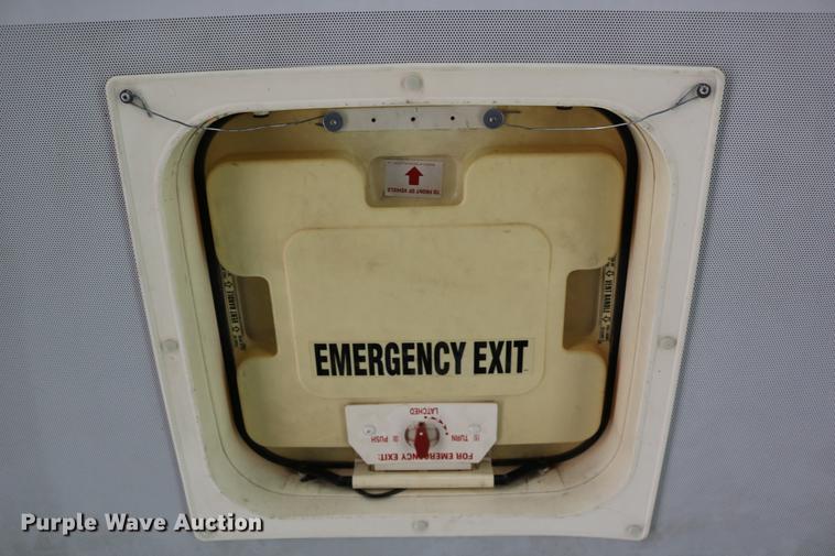 image for item DD0037 2000 Blue Bird TC2000 school bus