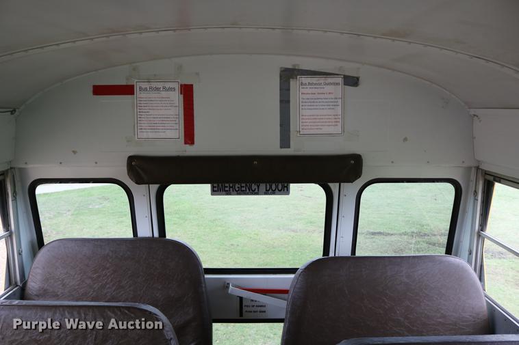 image for item DD0037 2000 Blue Bird TC2000 school bus