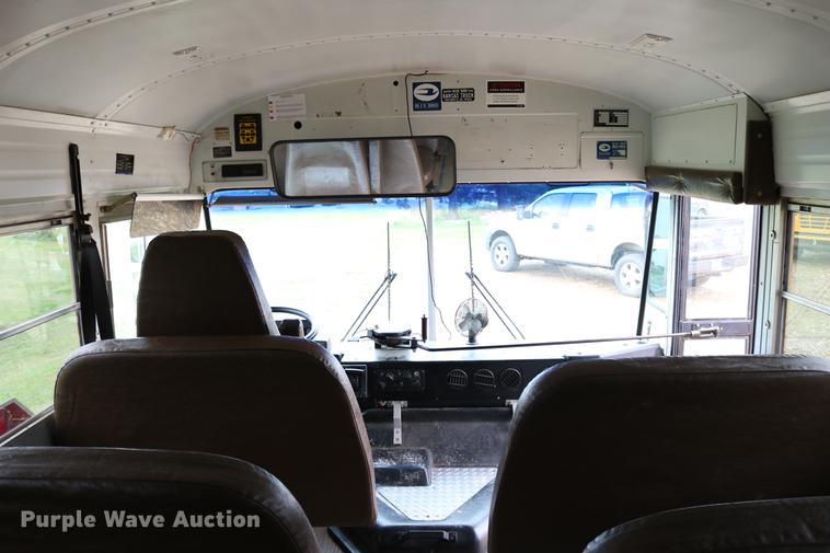 image for item DD0037 2000 Blue Bird TC2000 school bus