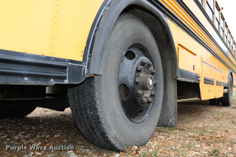 image for item DD0037 2000 Blue Bird TC2000 school bus