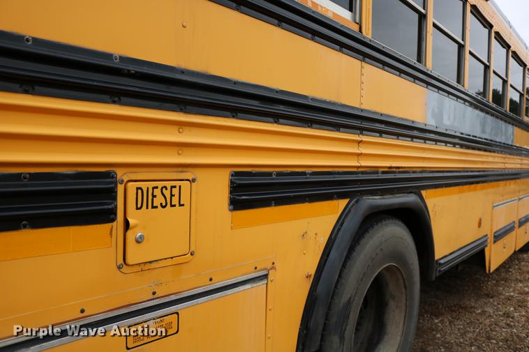 image for item DD0037 2000 Blue Bird TC2000 school bus